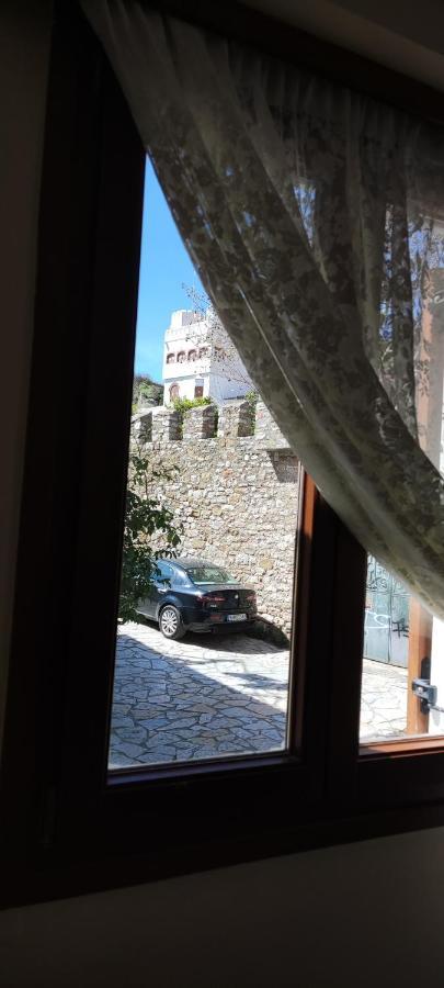 Οι Φωλίτσες Appartement Nafpaktos Buitenkant foto