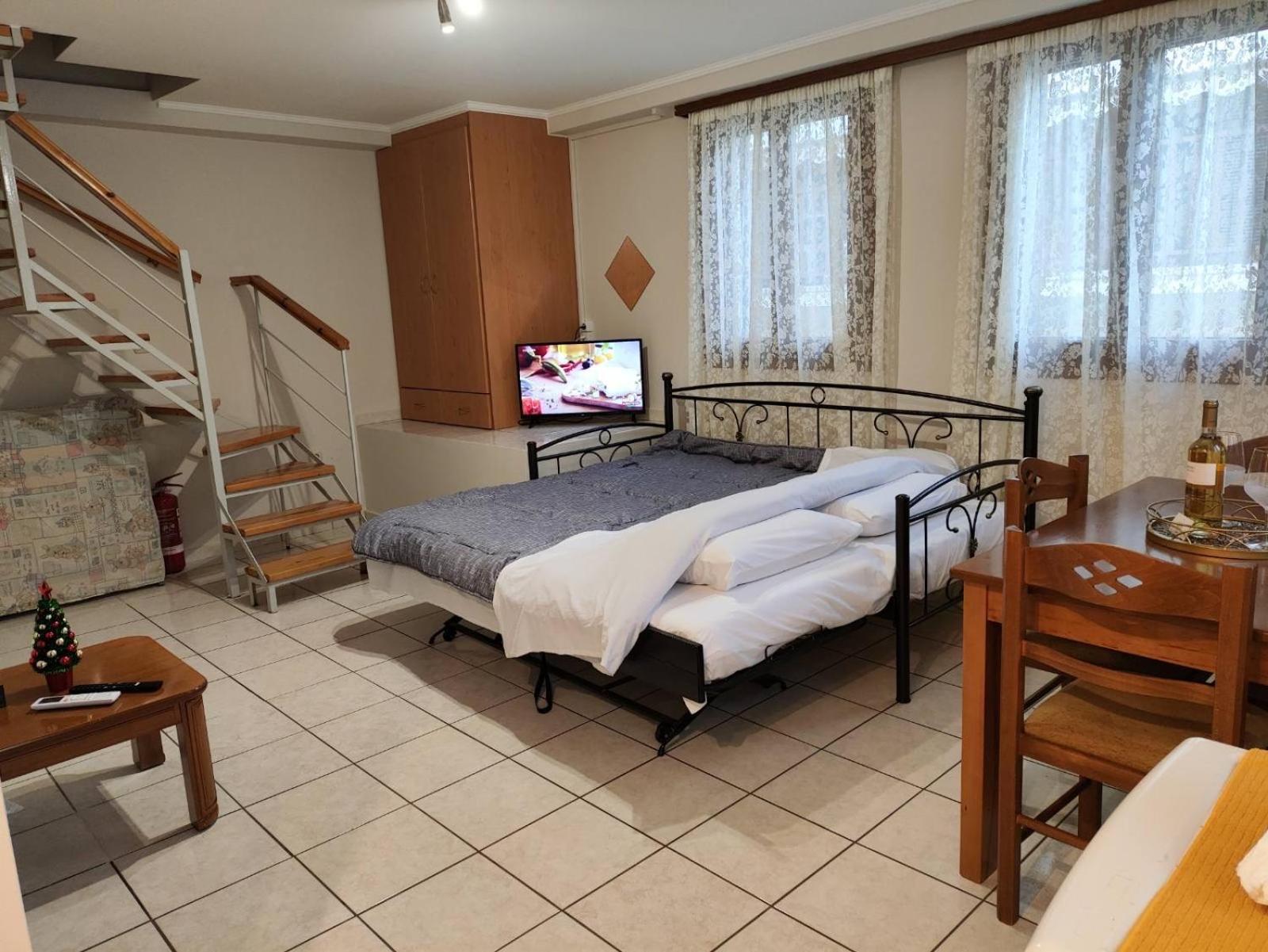 Οι Φωλίτσες Appartement Nafpaktos Buitenkant foto